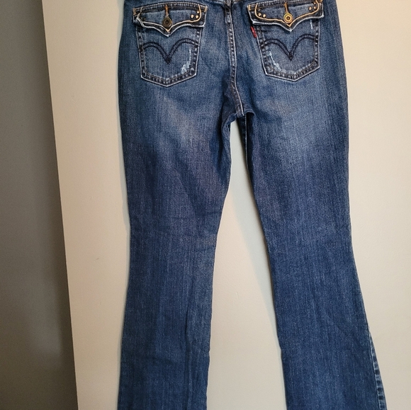 Levi's Women Jean's Size 14 (28x29) - Picture 3 of 7